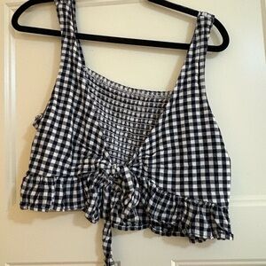 American Eagle Black and White Gingham Crop Top